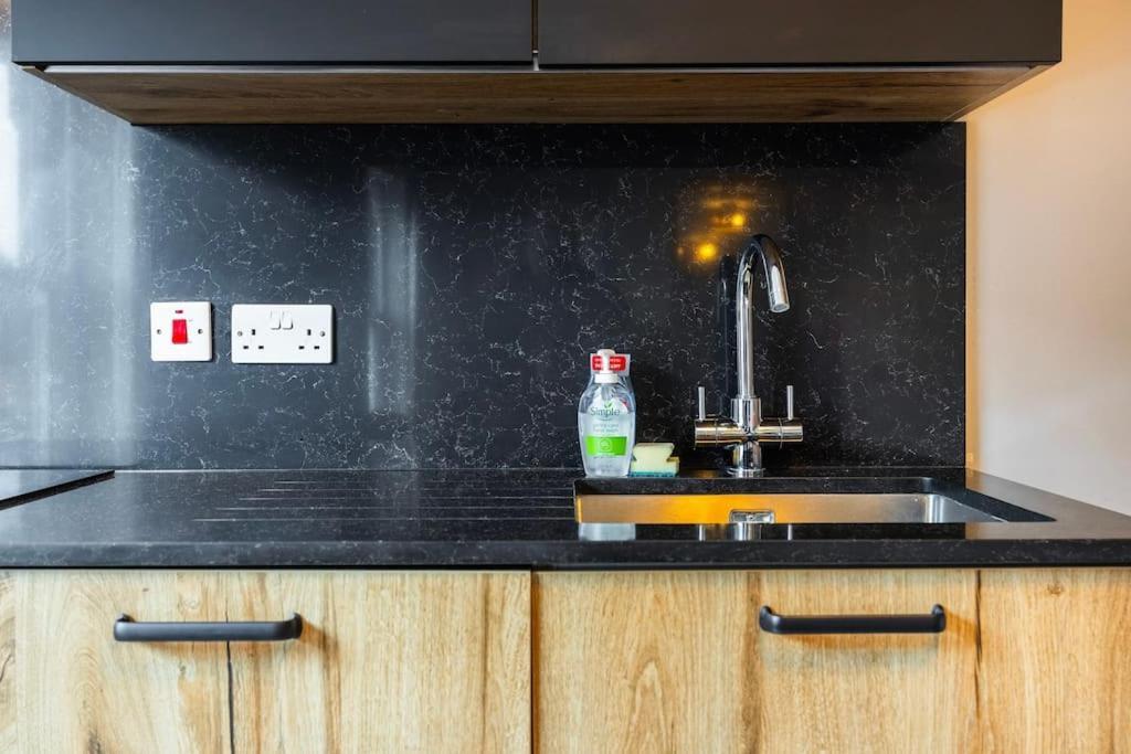 Cosy Modern In The Heart Of Balham Appartamento Londra
