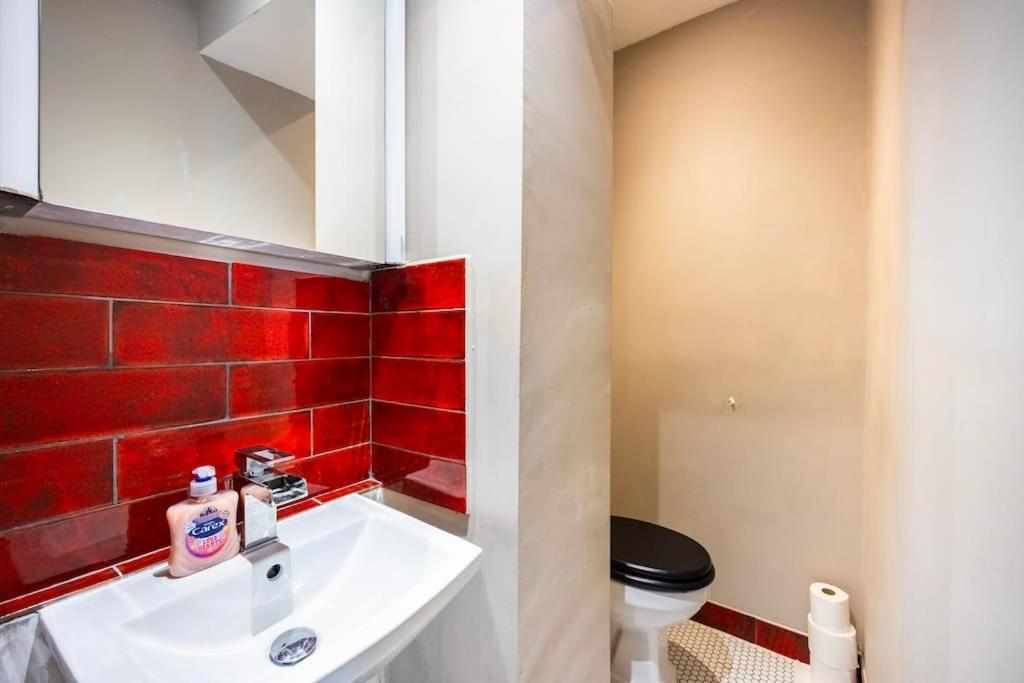 Appartamento Cosy Modern In The Heart Of Balham